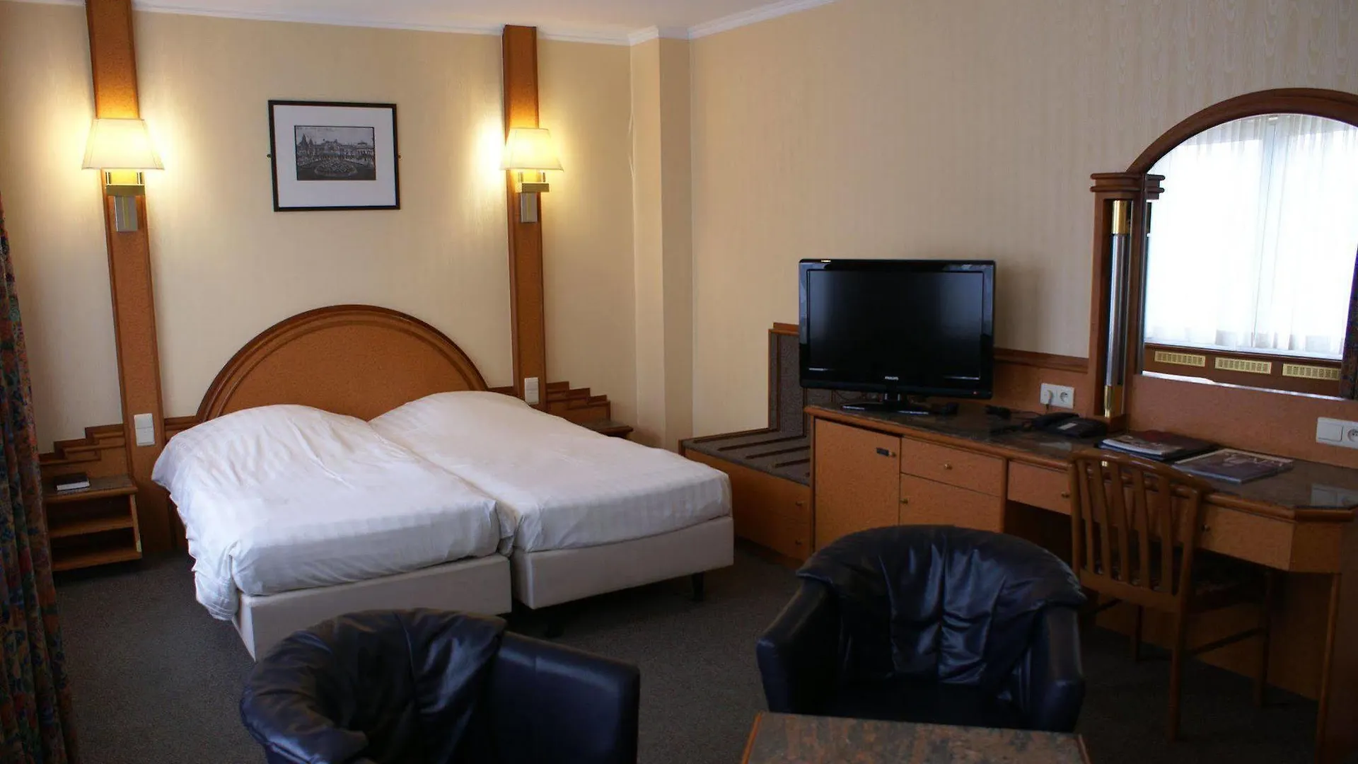 Hotel Bero Ostend 4*,