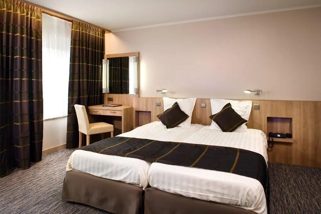 Hotel Bero Ostend 4*,  Belgium